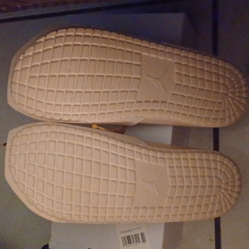 Jordan Slides - Picture 4 of 4
